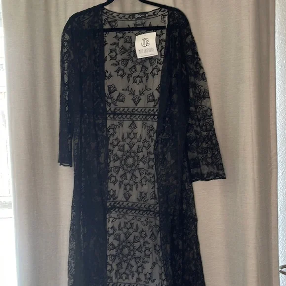 stretch lace sheath dress Cameron Blake CB210 - Long Stretch Lace, Stone Accents, Tulle & Stretch Lining Sheath Dress